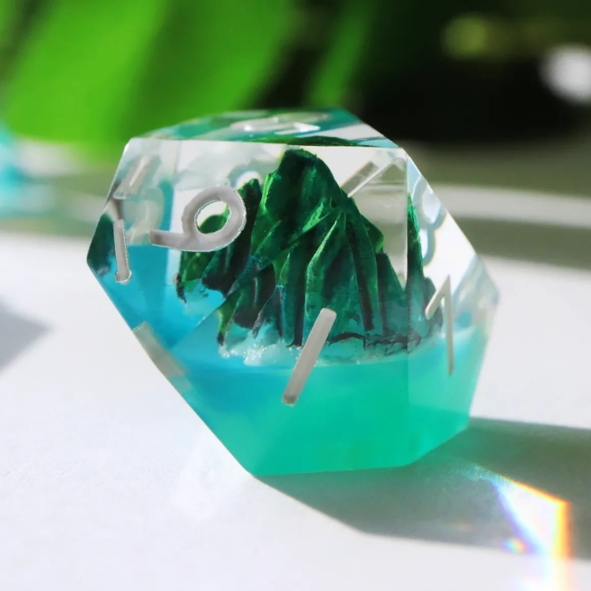 The Shattered Teeth Dice Set